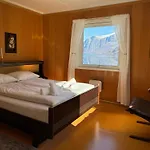 Gasthuis Svingen - Panoramic Fjord Views In *