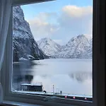 Svingen - Panoramic Fjord Views In Flåm