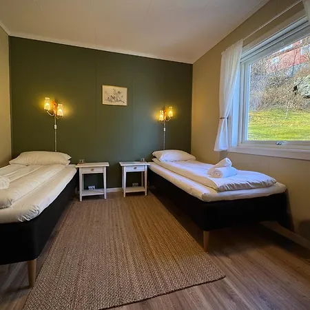 Guest house Svingen - Panoramic Fjord Views In *