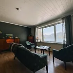 Svingen - Panoramic Fjord Views In フロム